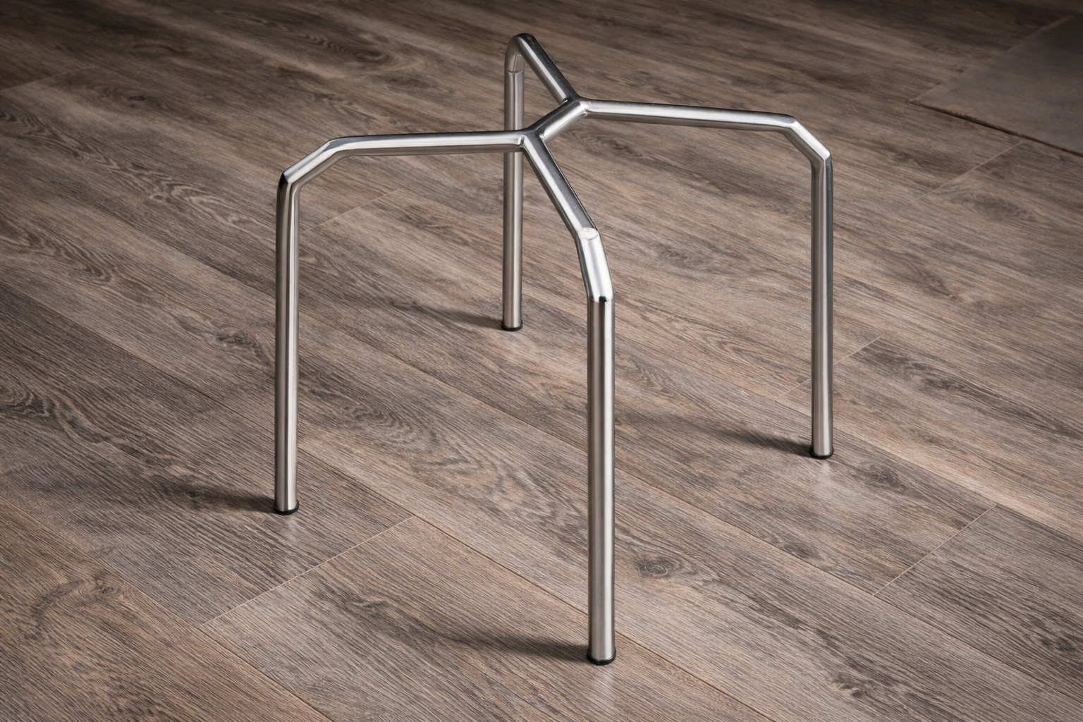 Гибка стали в Пензе: современные решения для промышленности и мебельного дизайна